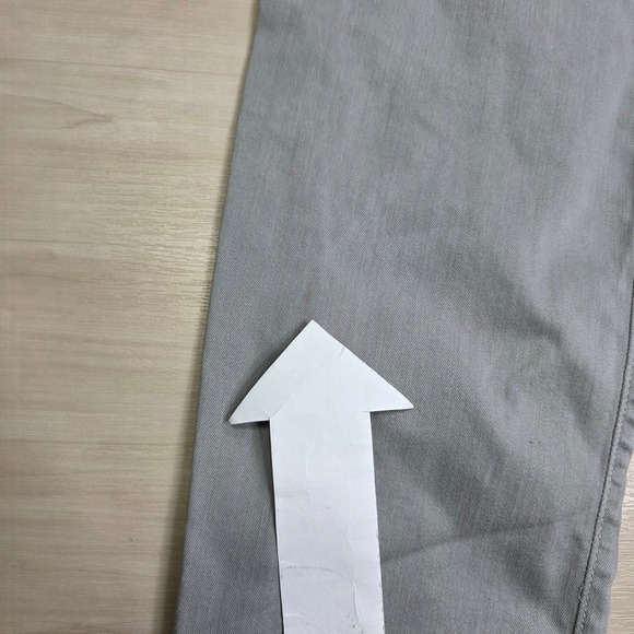 Aviator - Picture 10 of 11